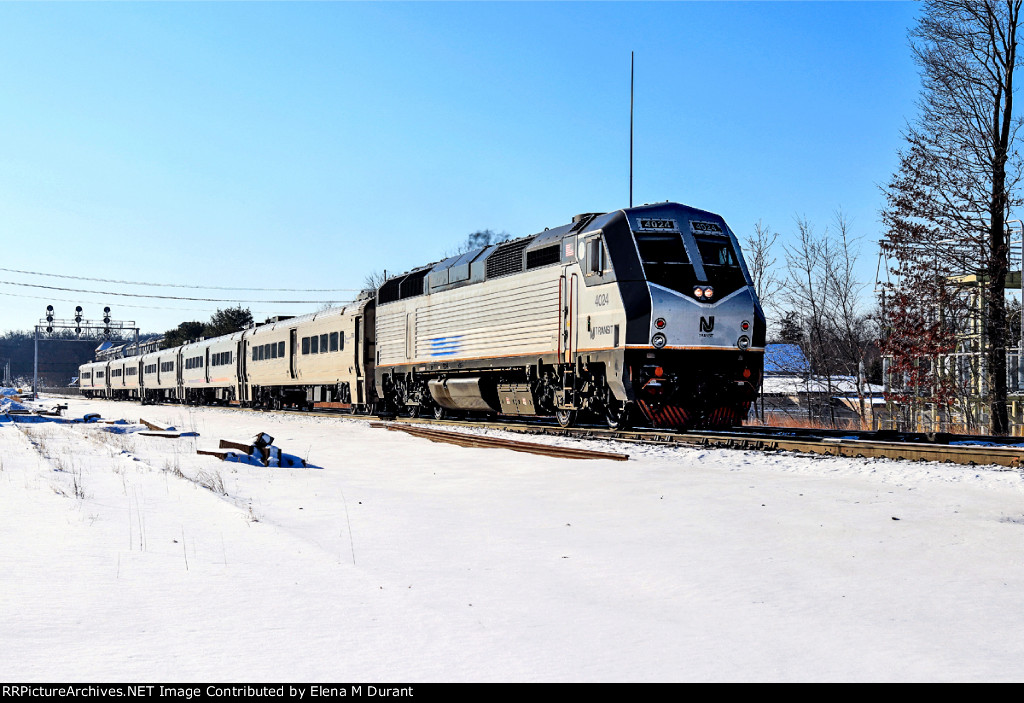 NJT 4024 on train 1109